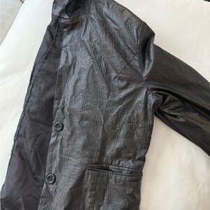 PrettyLittleThing Black Textured Jacket